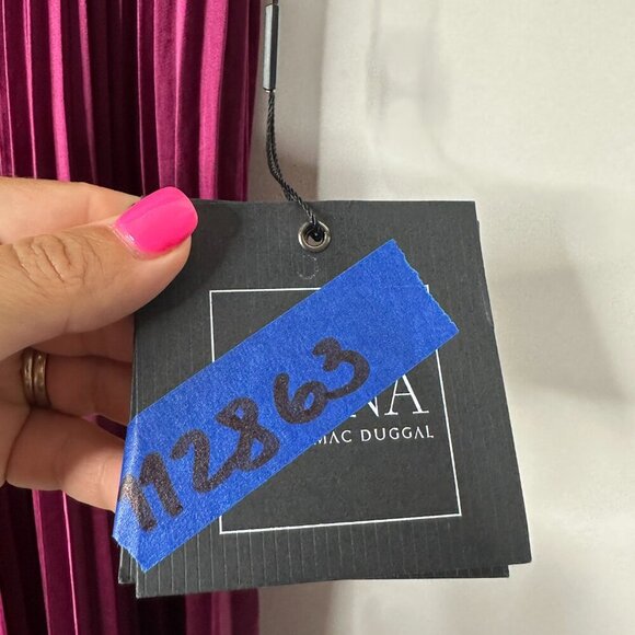 NWT Mac Duggal Pleated Sleeveless Bateau Gown Berry 6 #9839 - Picture 9 of 11